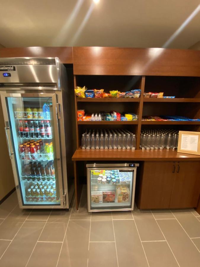 Comfort Suites Midland West Экстерьер фото